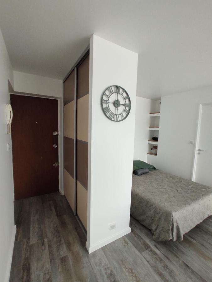 אביניון Appartement Climatise Avec Balcon,Wifi, Proche Remparts מראה חיצוני תמונה